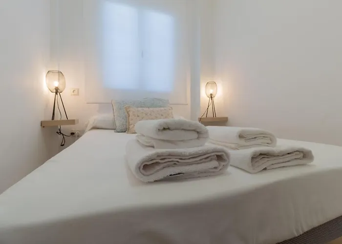 Julio Romero - Nuevo Y Centrico Кордова