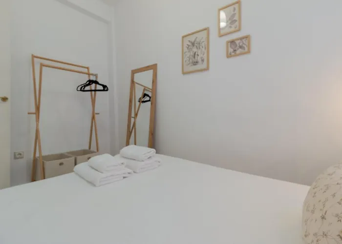 Julio Romero - Nuevo Y Centrico * Кордова